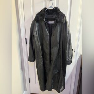Monroe & Main Dark Black trench Coat with Faux Fur Collar